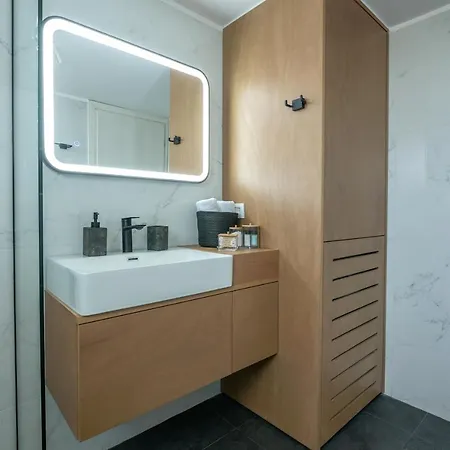 Villenia Luxury * קיסאמוס