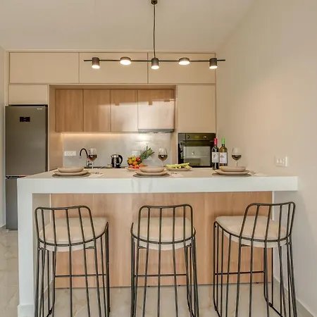 Villenia Luxury Apartment *