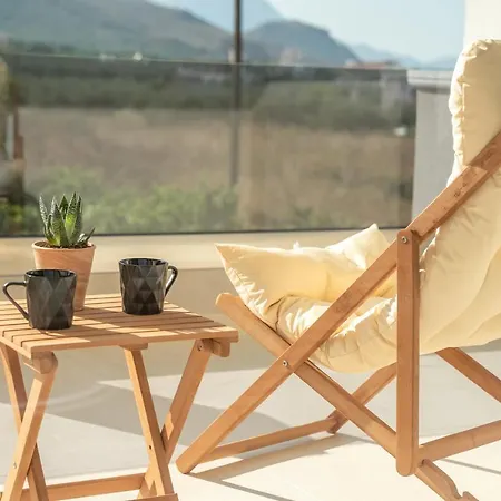 Villenia Luxury Apartment