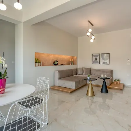 Villenia Luxury Apartment *